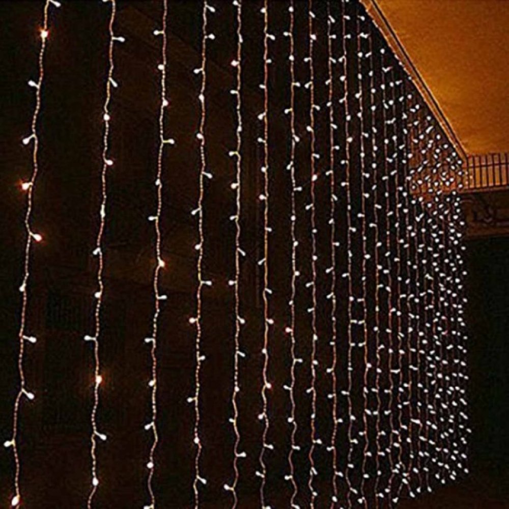 500 Led λαμπάκια IP44 σε επεκτεινόμενη κουρτίνα με διάφανο καλώδιο και θερμό λευκό φως 3x2.5μ