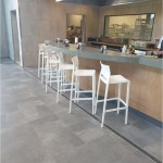 Bakhita σκαμπό bar Technopolymer σε δύο ύψη Bakhita σκαμπό bar Technopolymer σε δύο ύψη