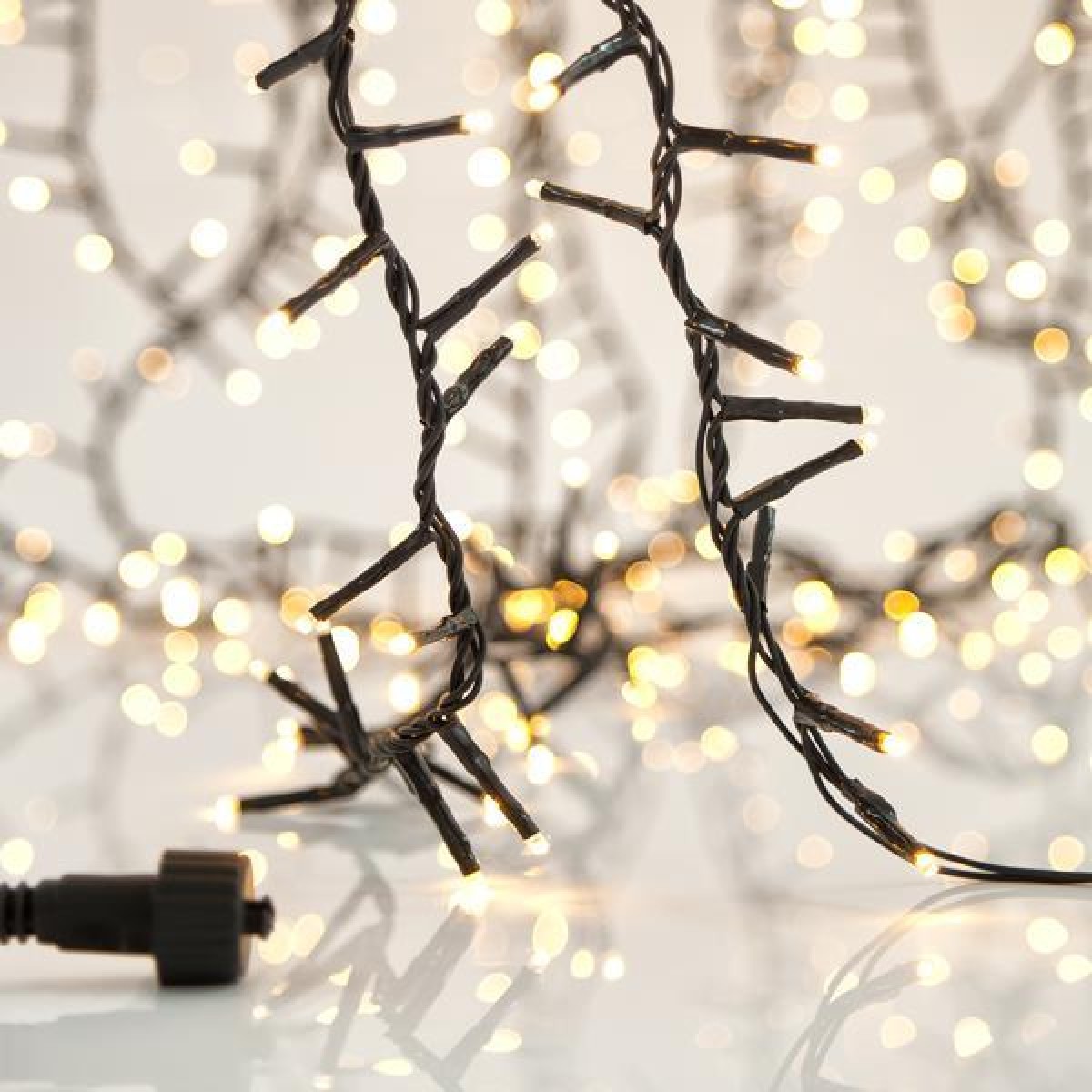 1300 led με πράσινο καλώδιο και θερμό λευκό φως IP44 26 μέτρα