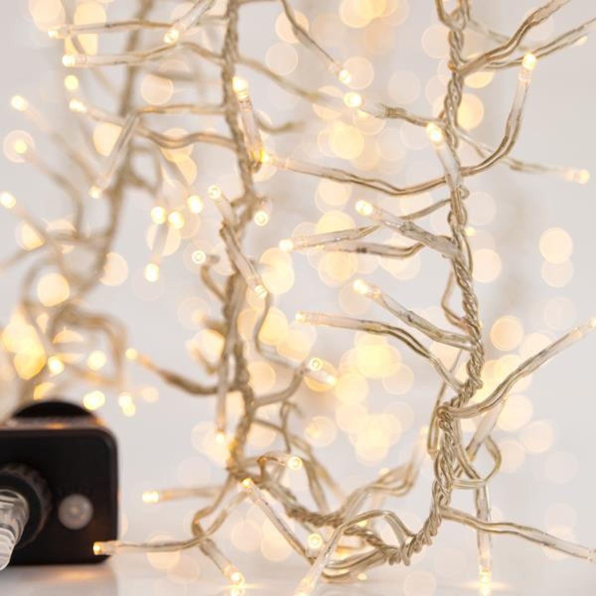 1152 Cluster led με διάφανο καλώδιο λευκό θερμό φως και οκτώ προγράμματα IP44 9.8 μέτρα