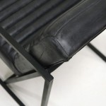 Tender μεταλλική πολυθρόνα με δερμάτινο κάθισμα σε μαύρο χρώμα 60x77x78 εκ Tender μεταλλική πολυθρόνα με δερμάτινο κάθισμα σε μαύρο χρώμα 60x77x78 εκ