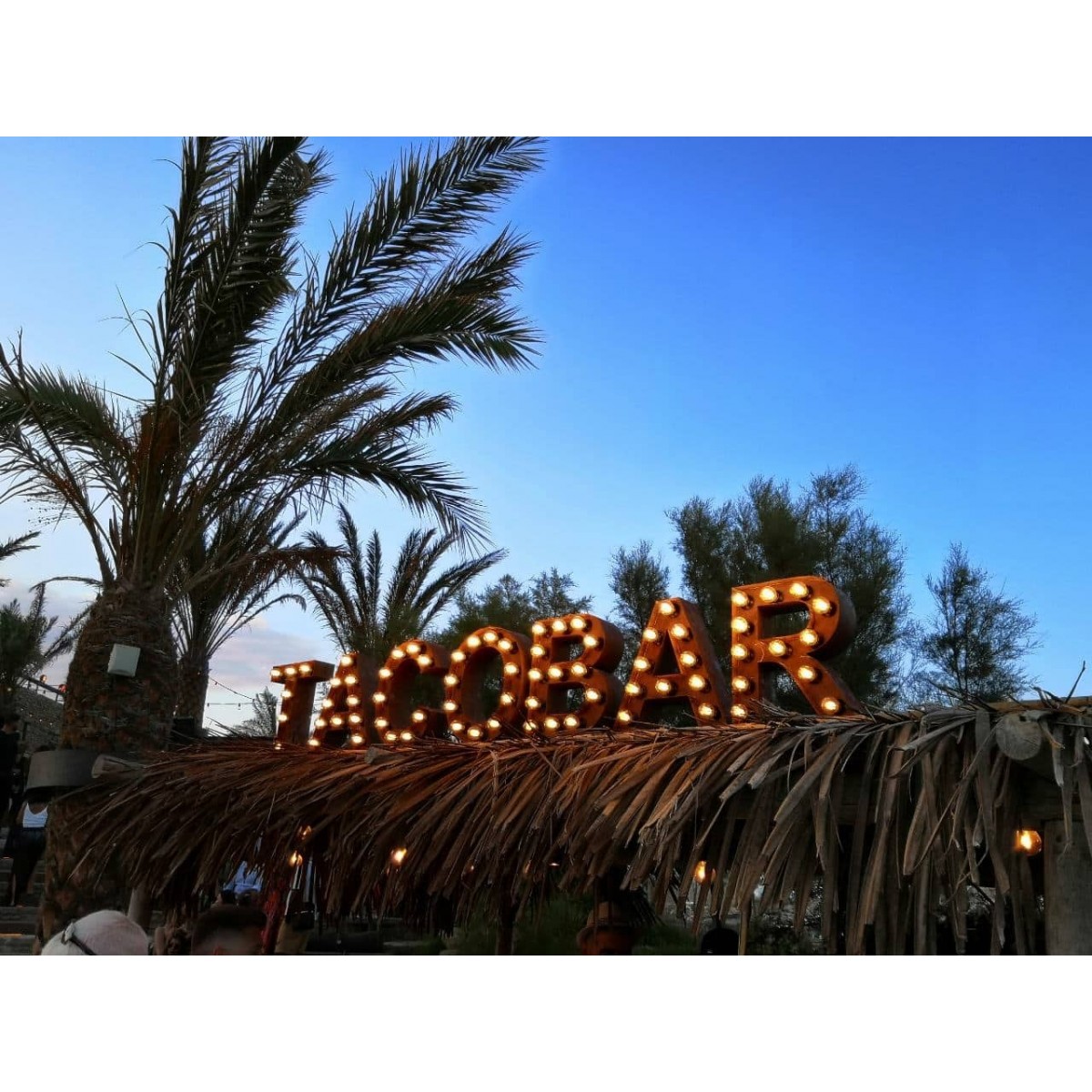 Light up Letters μεταλλικό διακοσμητικό φωτιστικό τύπου neon με custom διαμόρφωση ανά γράμμα 46x10x50 εκ