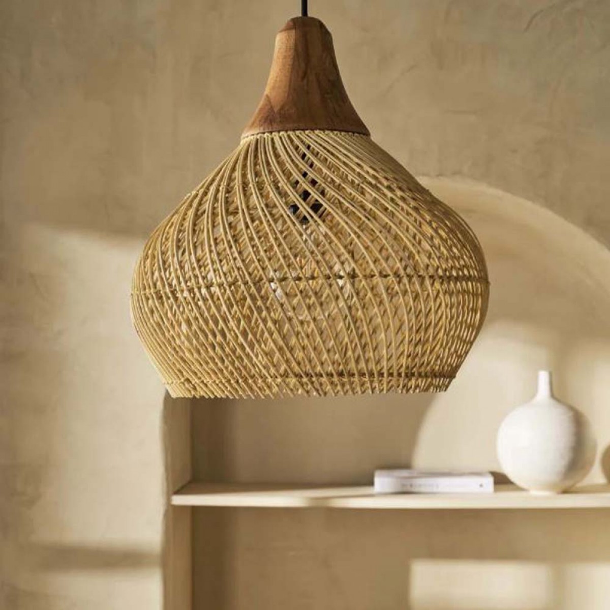 Καπέλο φωτιστικού Bell Natural S από rattan και παλαιωμένο ξύλο teak 40x40x40 εκ