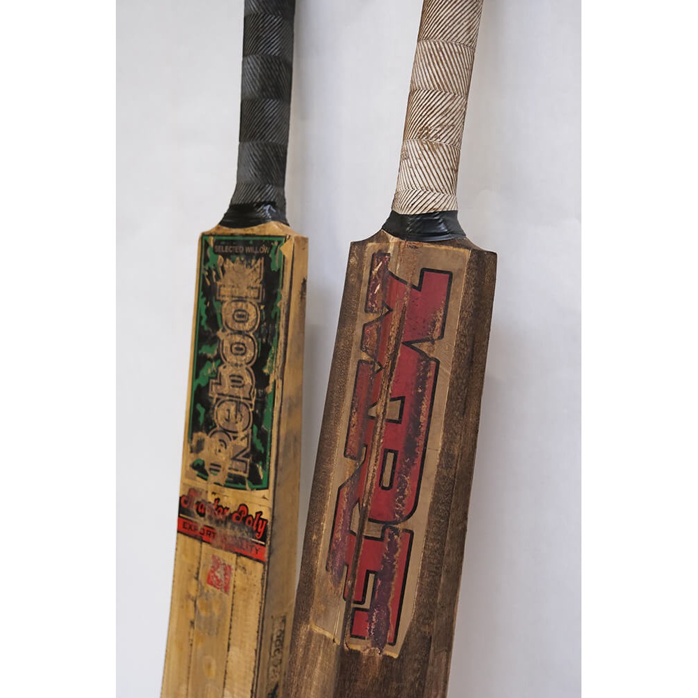 Vintage ξύλινο ρόπαλο cricket με αυθεντικά τυπώματα 10x5x76 εκ