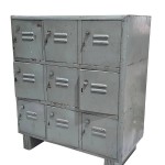 Vintage μεταλλικό locker με 9 πόρτες και παλαιωμένη όψη 92x50x106 εκ Vintage μεταλλικό locker με 9 πόρτες και παλαιωμένη όψη 92x50x106 εκ